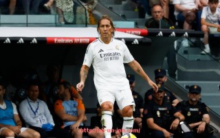 金年会-意甲豪门球队集体降价传闻背后的原因分析